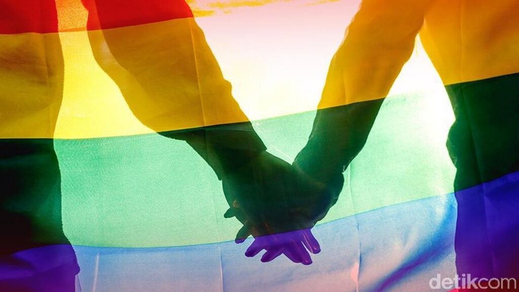 Pengadilan Rusia Vonis Penjara Tiga Pekerja Bar LGBT