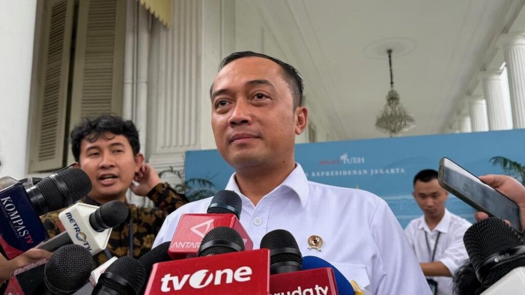 Prasetyo Hadi Bantah Isu Menkeu Purbaya Yudhi Sadewa Mundur