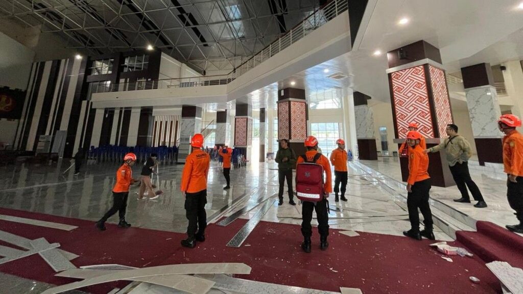 Gempa M6,7 Guncang Palu Merusak Sejumlah Gedung Universitas Tadulako
