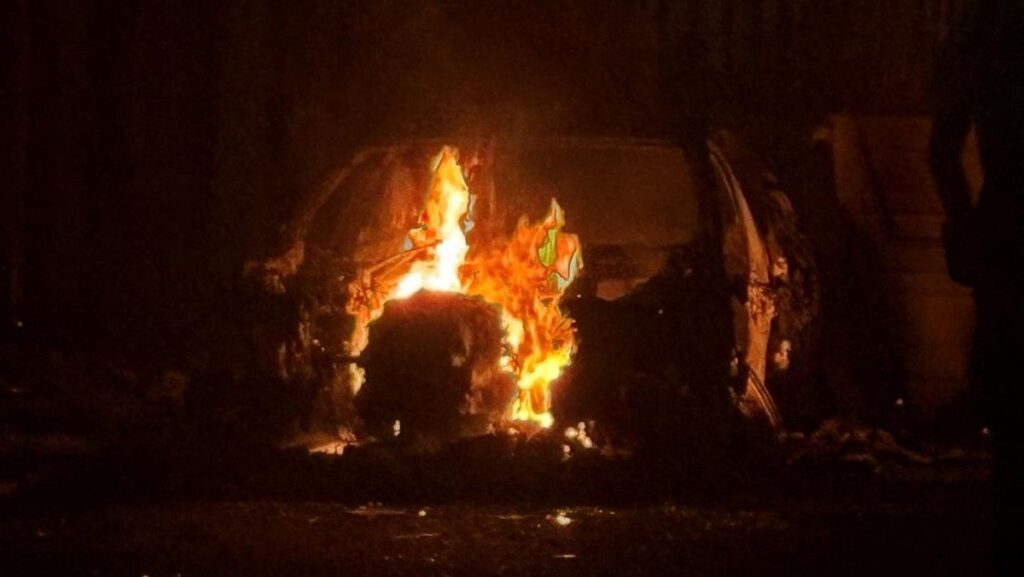 Kerusuhan Anti-Imigran Melanda Belfast Setelah Insiden Penikaman Brutal