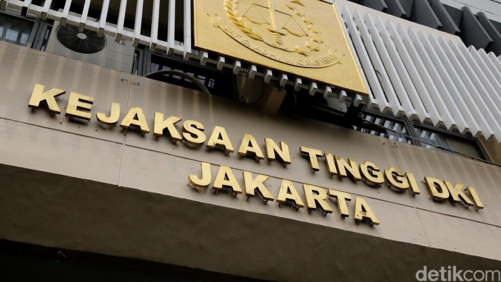 Kejati DKI Jakarta Tahan Tiga Tersangka Korupsi Kementerian PU