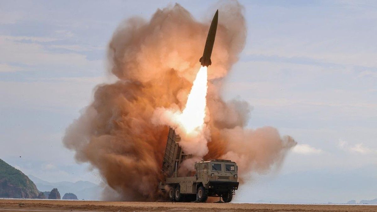 Kim Jong Un Awasi Uji Coba Rudal Pembaru Target Wilayah Seoul