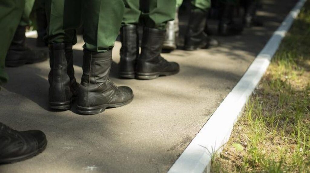 Polisi Kontraterorisme Zimbabwe Tangkap Perekrut Tentara Rusia