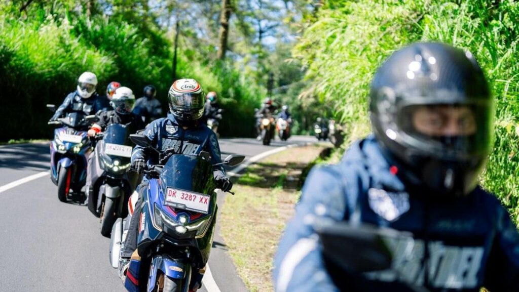 Kenaikan Harga Pertamax Picu Potensi Migrasi Pengguna Mobil ke Motor