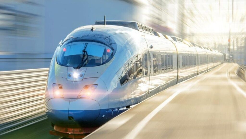 Gelombang Panas Ekstrem Ganggu Operasional Kereta Api di Inggris