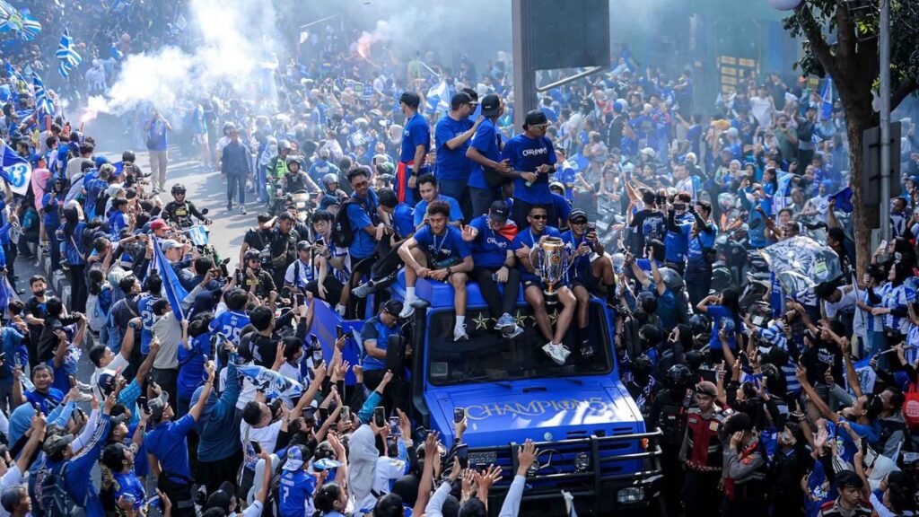 Viking Persib Club Berikan Apresiasi Bonus untuk Persib Bandung