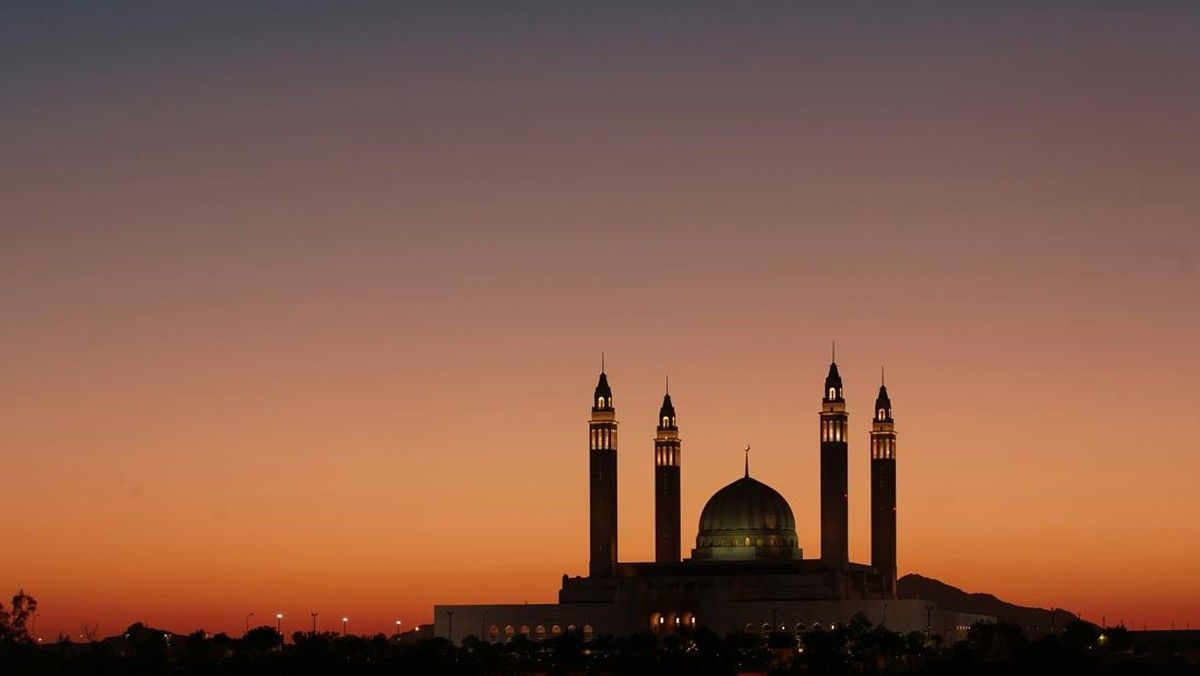 Umat Islam Melaksanakan Puasa Asyura pada 25 Juni 2026