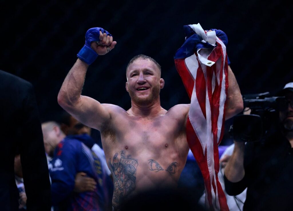 Arman Tsarukyan Pertimbangkan Masa Depan di UFC Pasca Kemenangan Justin Gaethje