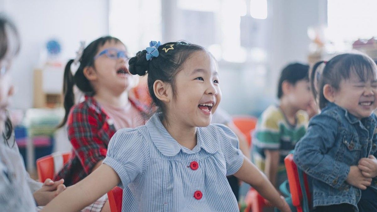 Pola Asuh Orang Tua Belanda Sukses Bentuk Anak Paling Bahagia