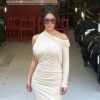Kim Kardashian Tuai Kritik Usai Abaikan Martin Brundle di Monaco Grand Prix 2026