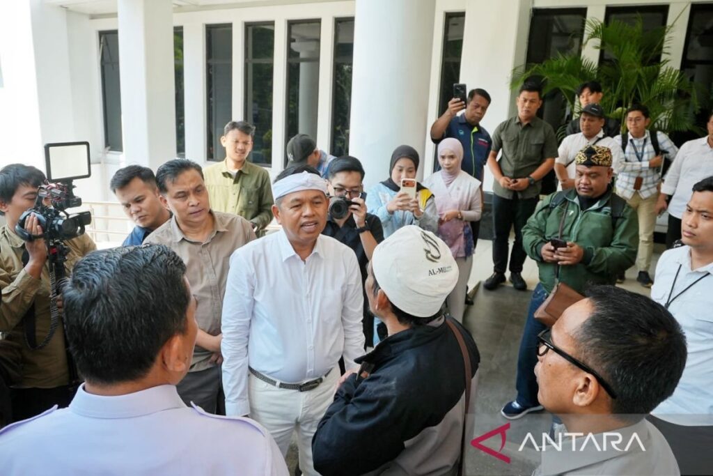 Dedi Mulyadi Garansi Biaya Sekolah Swasta Gratis Pascaprotes SPMB