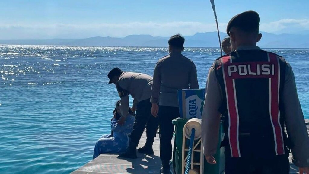 Polisi Amankan Wisatawan yang Mengamuk di Pelabuhan Nusa Penida