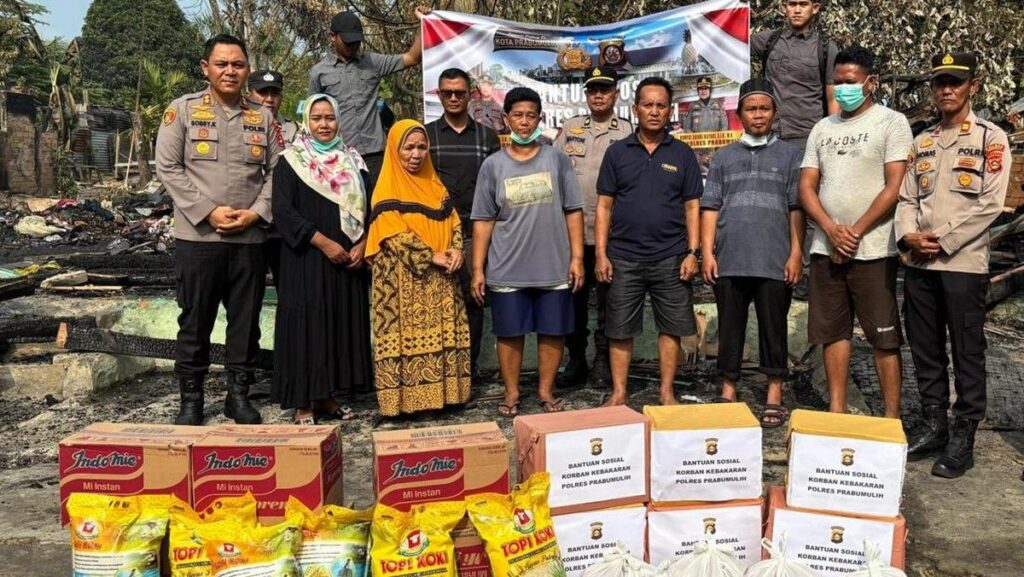 Polda Sumsel Salurkan Bantuan Sosial untuk Korban Kebakaran di Prabumulih