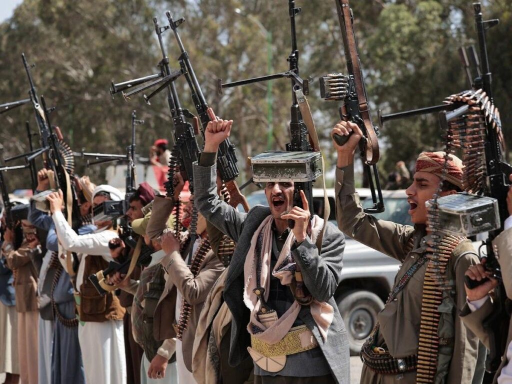 Houthi Larang Pelayaran Kapal Israel di Laut Merah