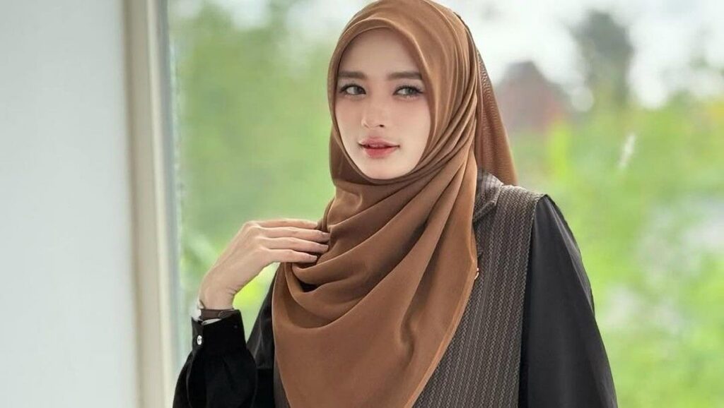 Inara Rusli Raih Kembali Ketenangan Jiwa Usai Anak Kembali