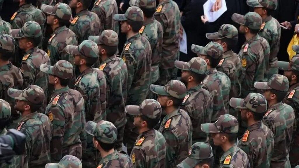 Amerika Serikat dan Iran Saling Serang di Selat Hormuz