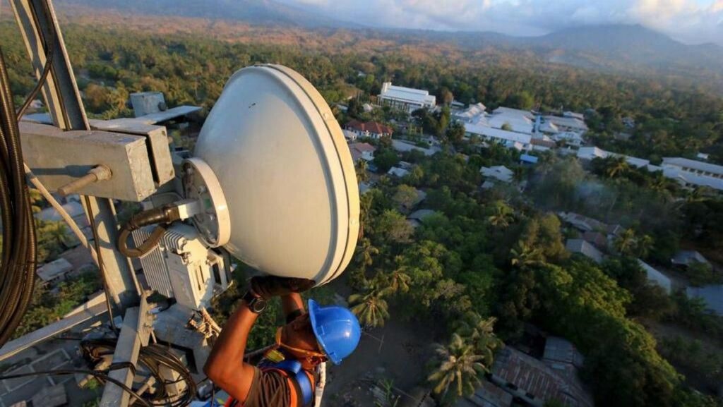Tiga Operator Seluler Lolos Administrasi Lelang Frekuensi 700 MHz dan 2,6 GHz