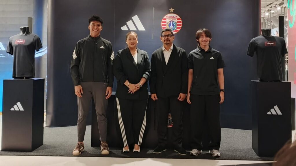 Adidas Pastikan Desain Jersey Persija Jakarta Tetap Pertahankan Identitas Klub