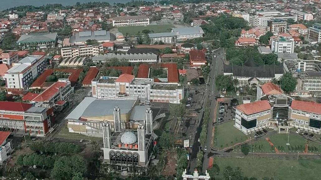 Dua Warga Terkena Peluru Nyasar di Kampus UNP Sumatera Barat