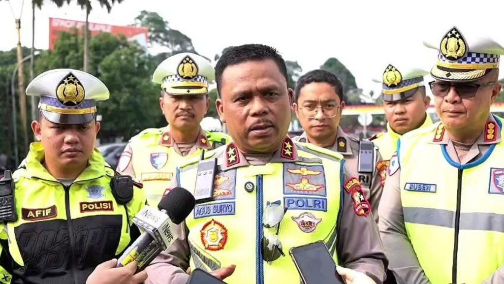 Kakorlantas Polri Pantau Arus Balik Wisata di Jalur Puncak Bogor
