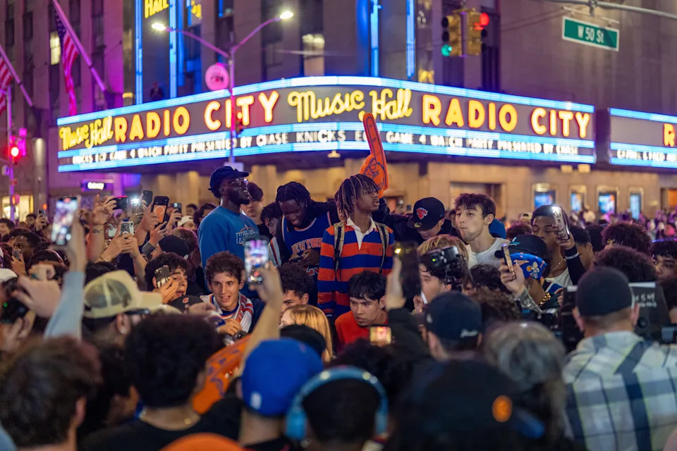 New York Knicks Tumbangkan San Antonio Spurs pada Game 1 Final NBA