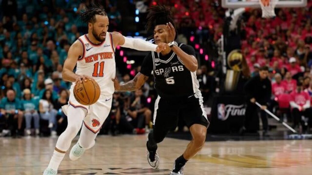 San Antonio Spurs Tekuk New York Knicks di Madison Square Garden