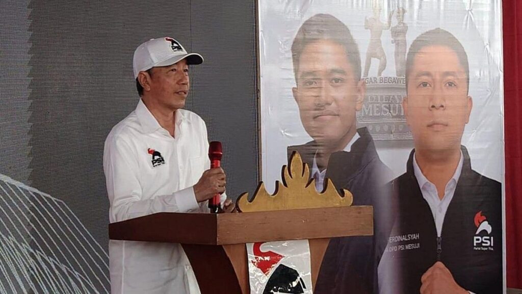 Joko Widodo Meminta Kader PSI Lampung Dekat Dengan Masyarakat