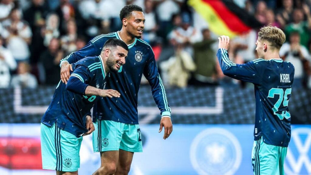 Timnas Jerman Menumbangkan Finlandia Empat Gol Tanpa Balas