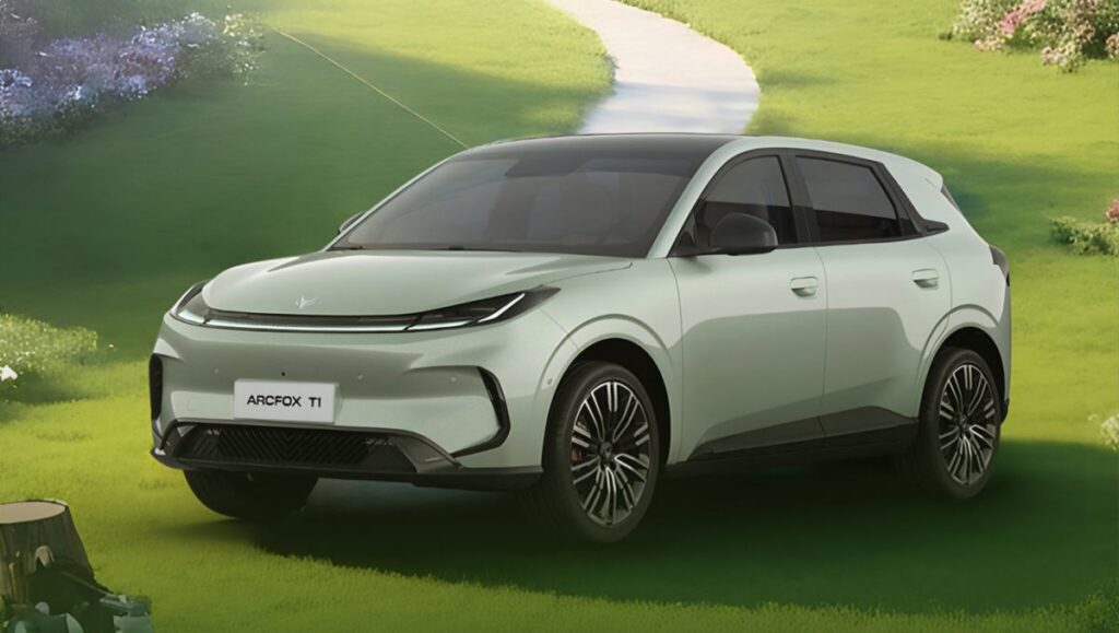 BAIC Luncurkan Arcfox Beta T1 untuk Pasar Hatchback Listrik Murah