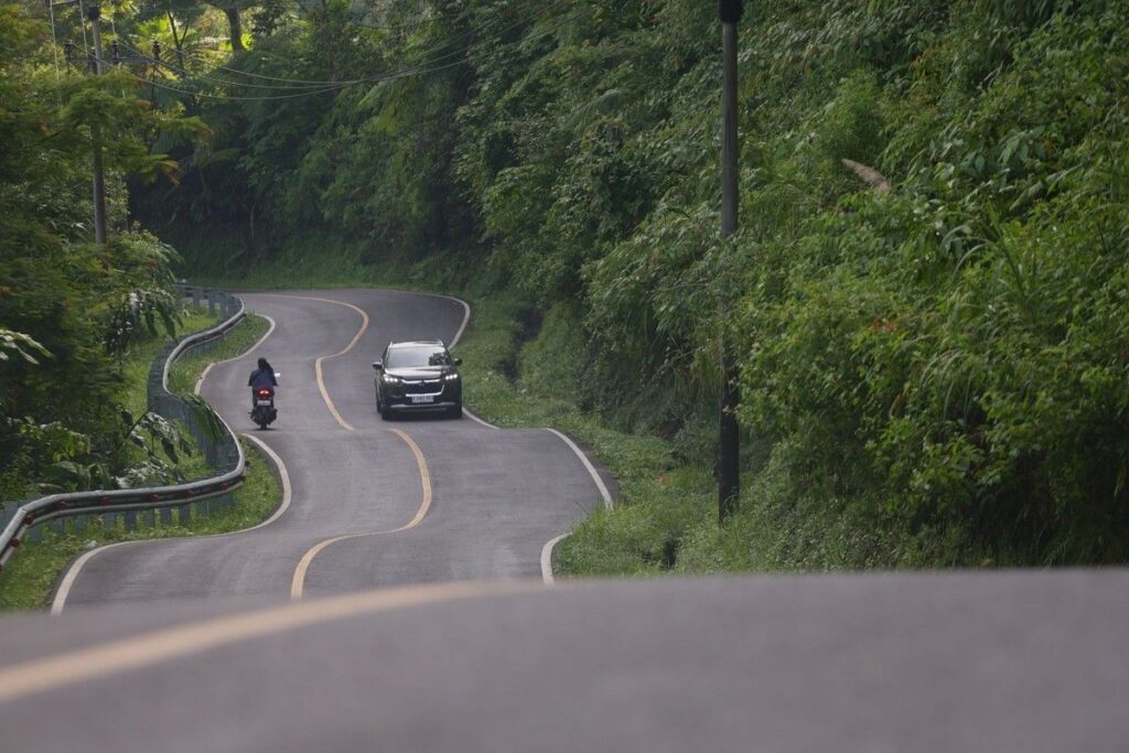 Suzuki Grand Vitara Manfaatkan Teknologi SHVS untuk Hemat BBM di Tanjakan