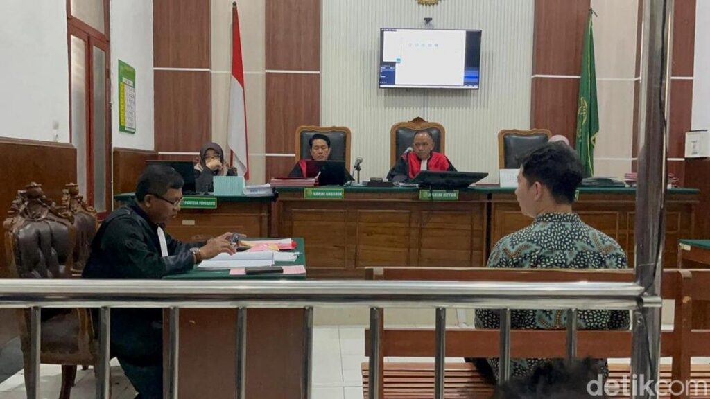 Saksi Ahli Ungkap Terapis Kuras Rekening Korban via M-Banking