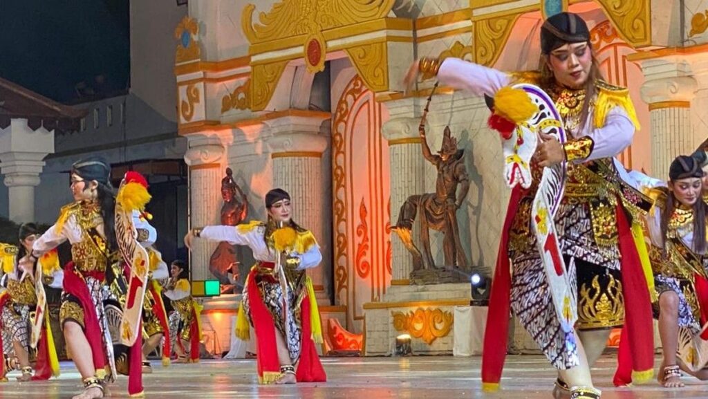 Siswa Sekolah Rakyat Terintegrasi 5 Ponorogo Meriahkan Festival Nasional Reog