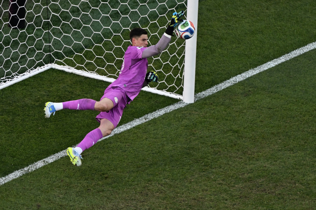 Orlando Gill Gagalkan Dua Penalti Jerman di Piala Dunia 2026
