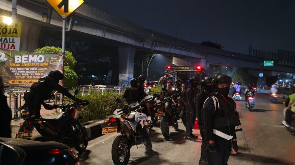 Polisi Amankan Pengendara Motor Mabuk di Tanjung Priok