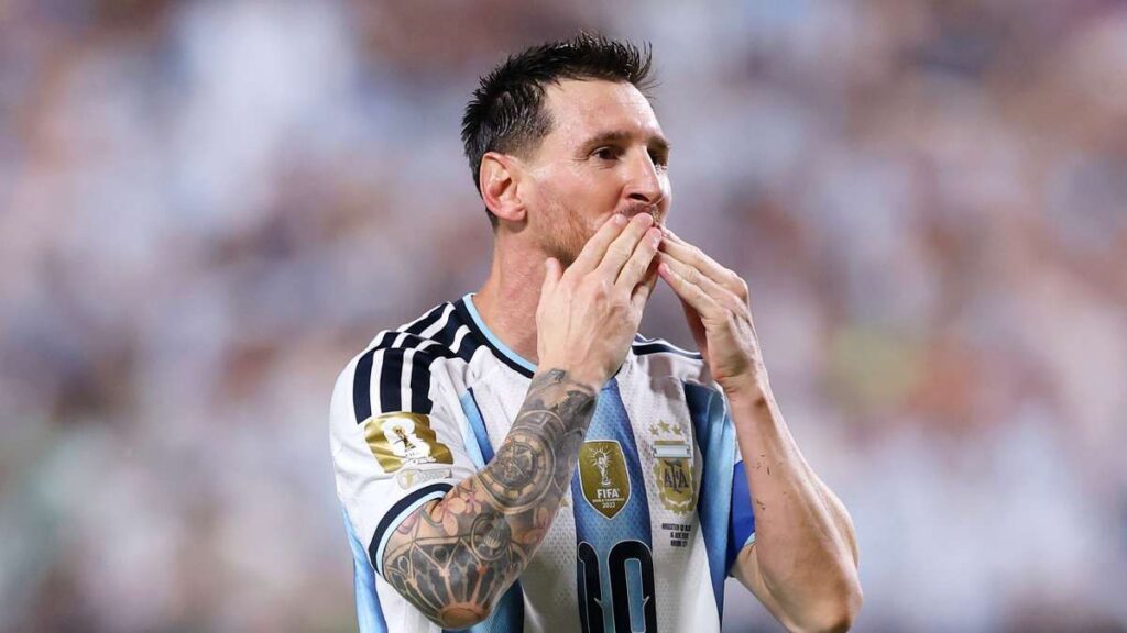 Lionel Messi Cetak Hat-trick dan Samai Rekor Miroslav Klose
