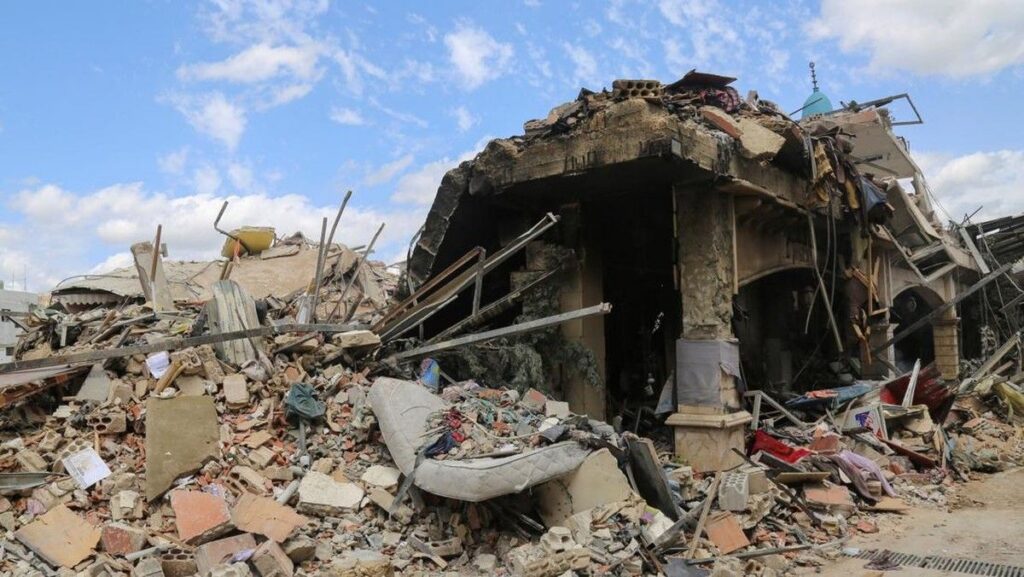 Iran Peringatkan Warga Israel Utara Evakuasi Pascaserangan di Beirut