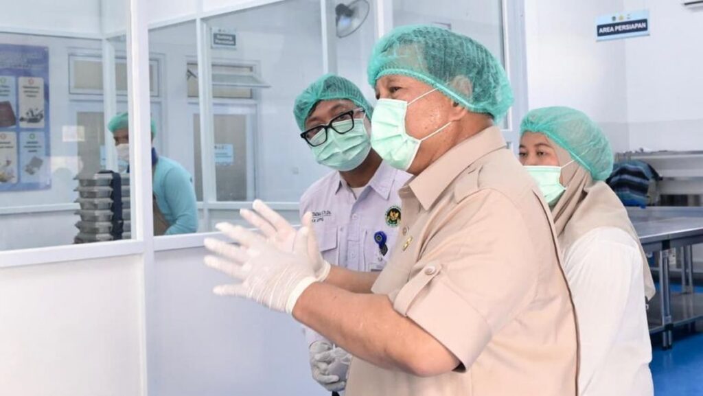 Prabowo Copot Kepala BGN Dadan Hindayana Terkait Masalah Kedisiplinan