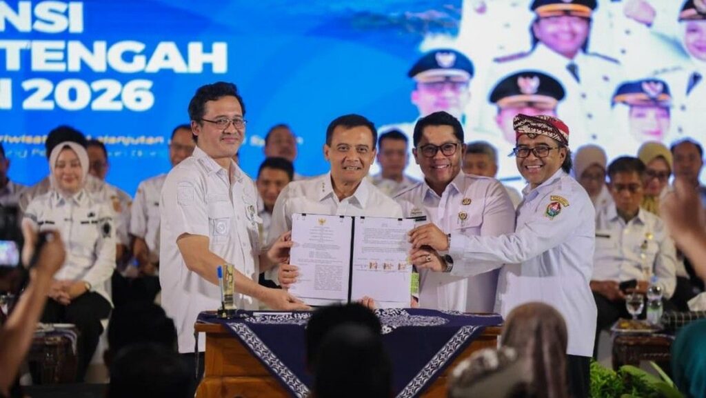 Gubernur Ahmad Luthfi Perintahkan Survei Akses Pendidikan Lereng Gunung