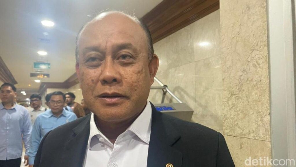 Prabowo Subianto Mencopot Kepala Badan Gizi Nasional Dadan Hindayana