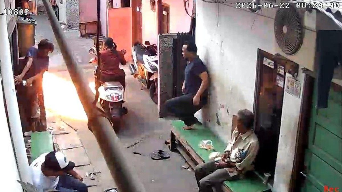 Polisi Tangkap Dua Pelaku Pelemparan Bom Molotov di Koja