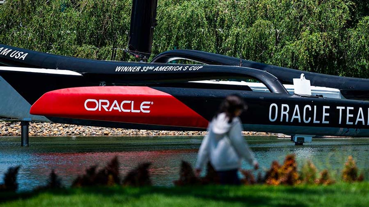 Oracle Memangkas 21.000 Karyawan Akibat Efisiensi dan Penggunaan AI