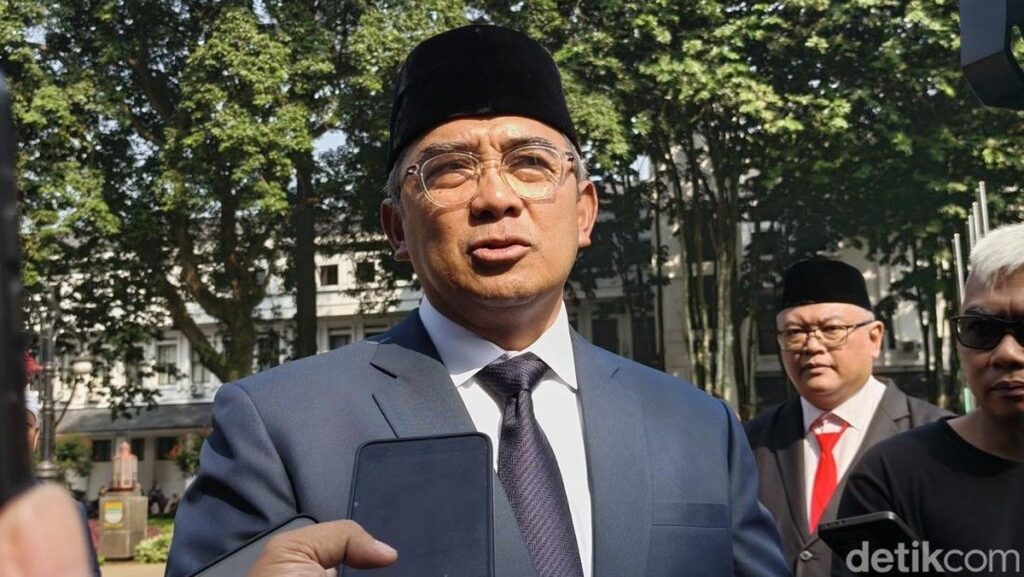 Wali Kota Bandung Ajukan Status Darurat Sampah Ke Pemerintah Provinsi