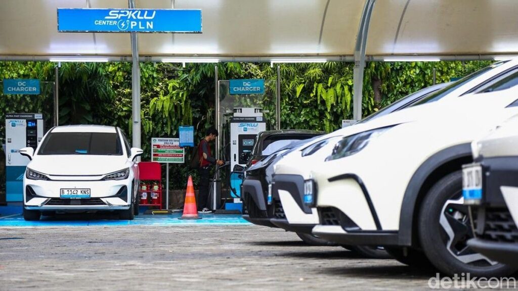 Penundaan Insentif Menurunkan Penjualan Mobil Listrik Mei 2026