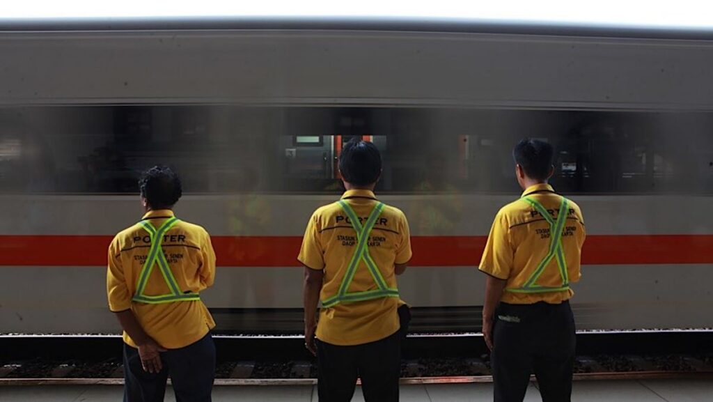 Pemerintah Tata Ulang Transportasi Kereta Api Jabodetabek