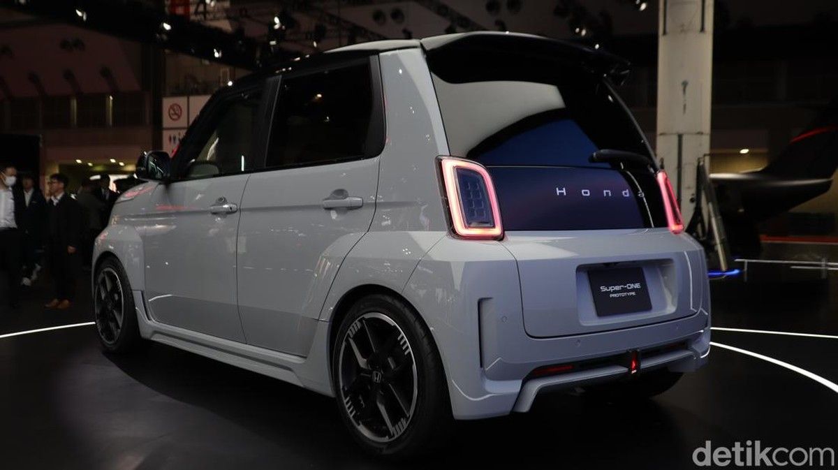 Honda Tegaskan Belum Buka Pemesanan Resmi Mobil Listrik Super One