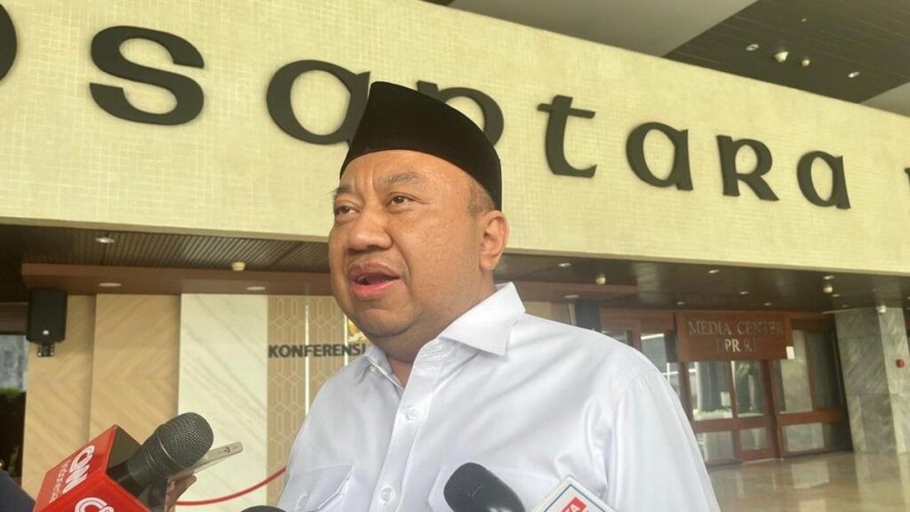 Prabowo Soroti Kebocoran Anggaran dan DPR Dorong Kenaikan Gaji Guru