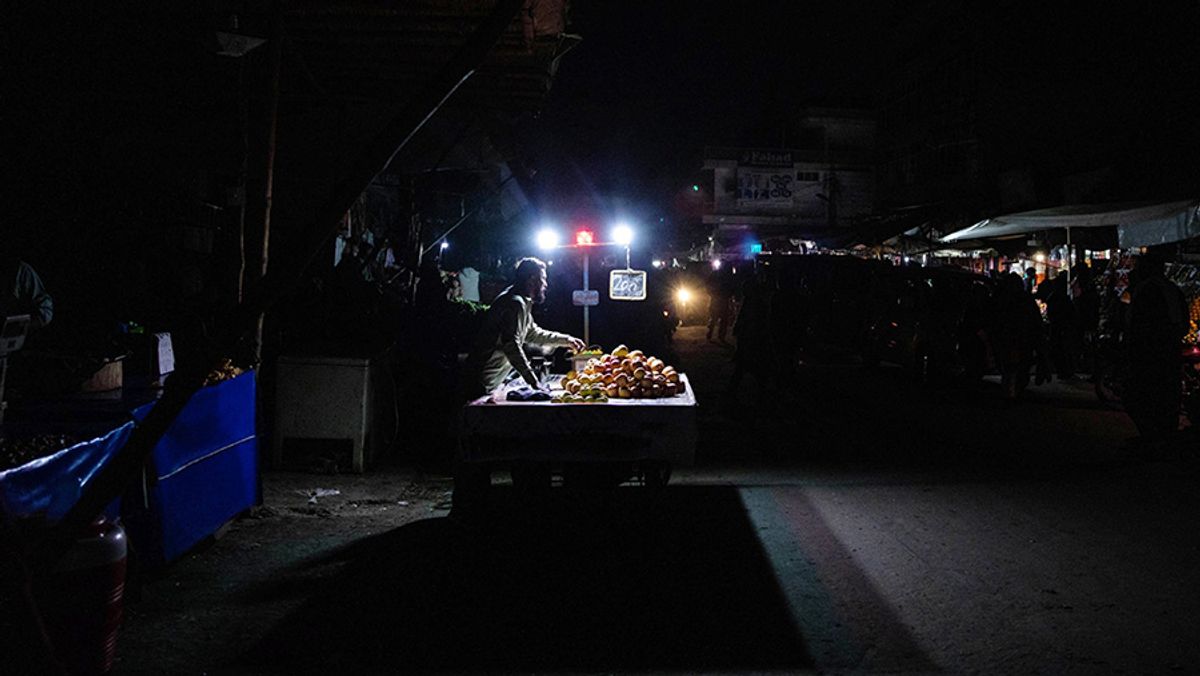 Bahlil Lahadalia Beberkan Tiga Penyebab Pemadaman Listrik di Jawa