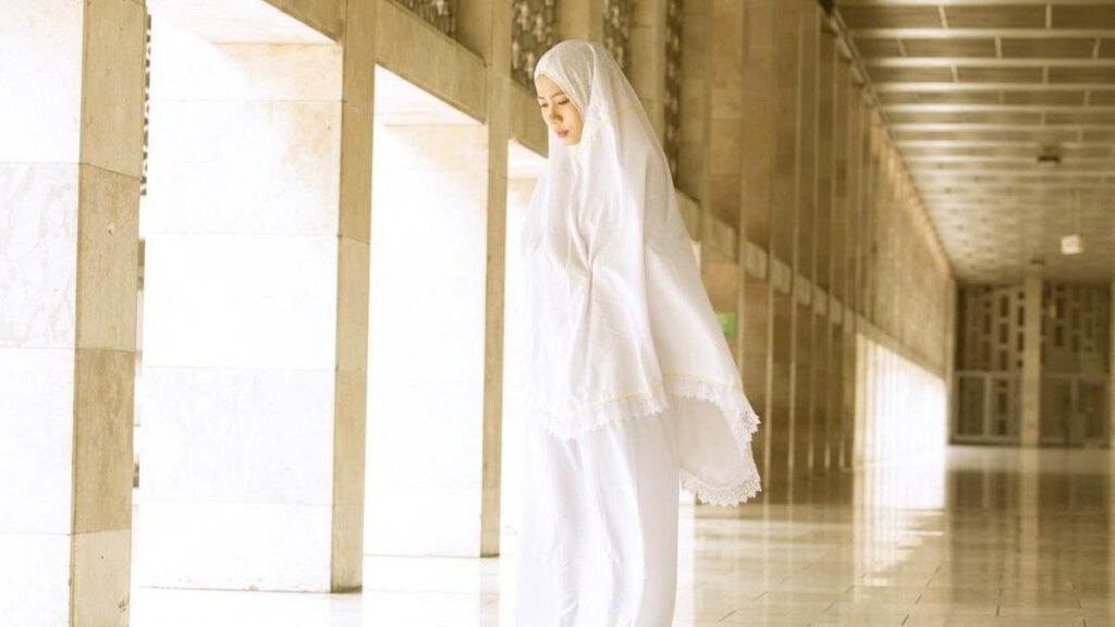 Mengenal Bacaan Doa Iftitah untuk Salat Lebih Khusyuk
