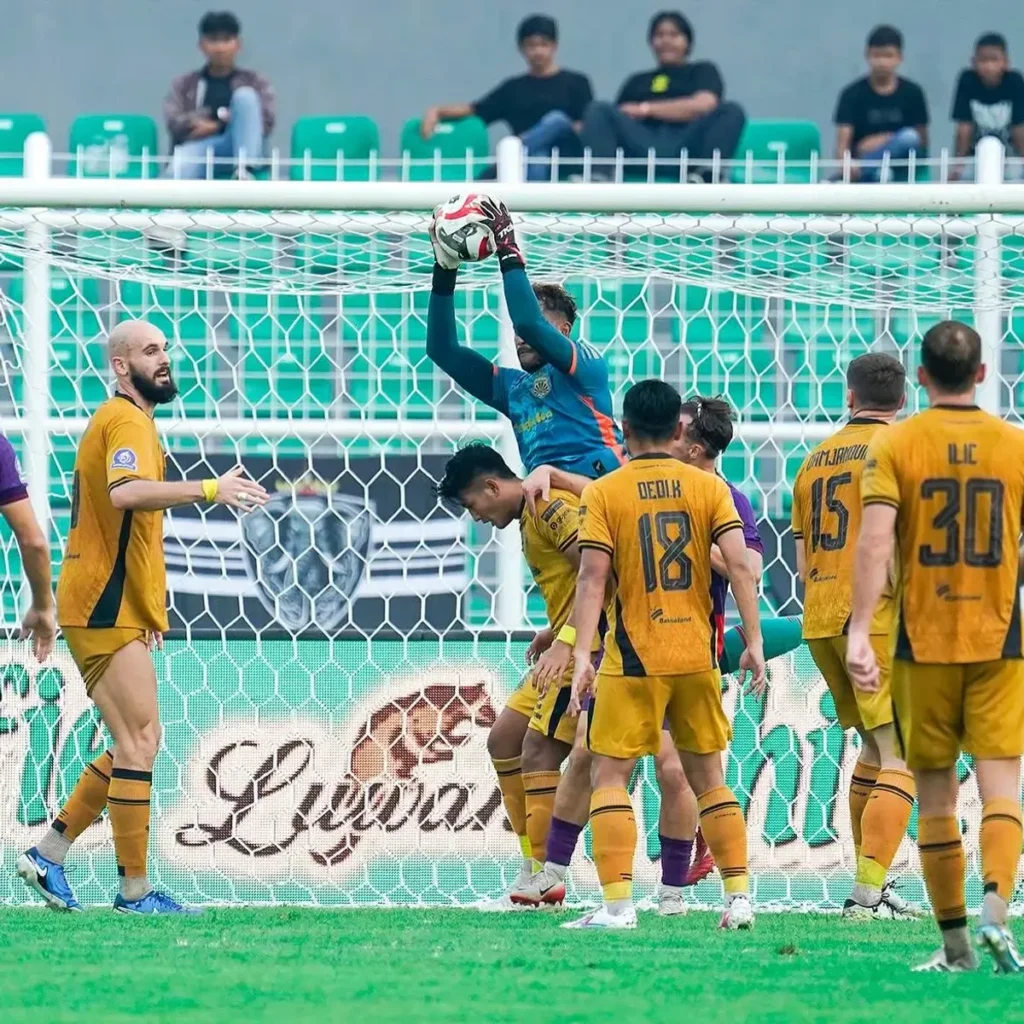 Aqil Savik Tinggalkan Bhayangkara Presisi Lampung FC Menuju Persija