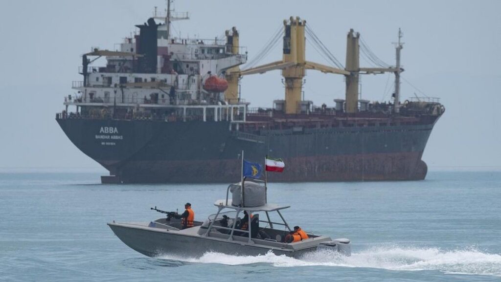 Iran Kecam Serangan Militer Amerika Serikat di Selat Hormuz